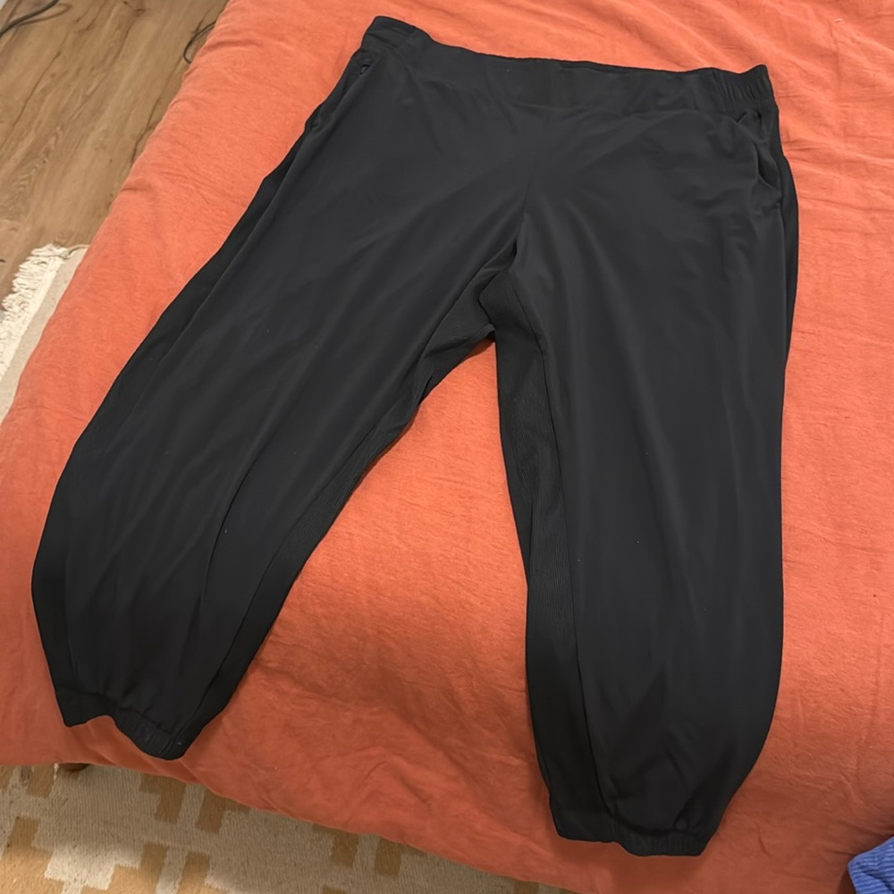 Athleta Brooklyn Jogger - size 18